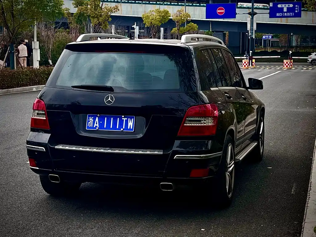 Mercedes-Benz GLK-class imported 2011 GLK 300 4MATIC luxury model купить на сайте DeffCars