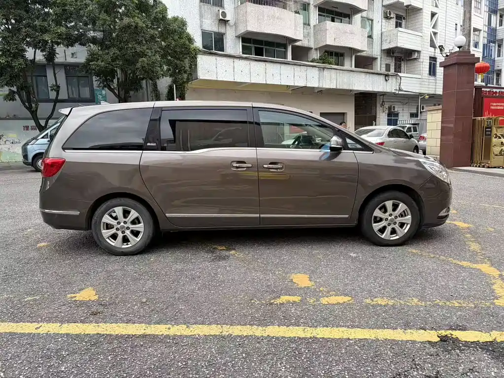 Buick GL8 2014款 3.0L GT豪华商务豪雅版 купить на сайте DeffCars