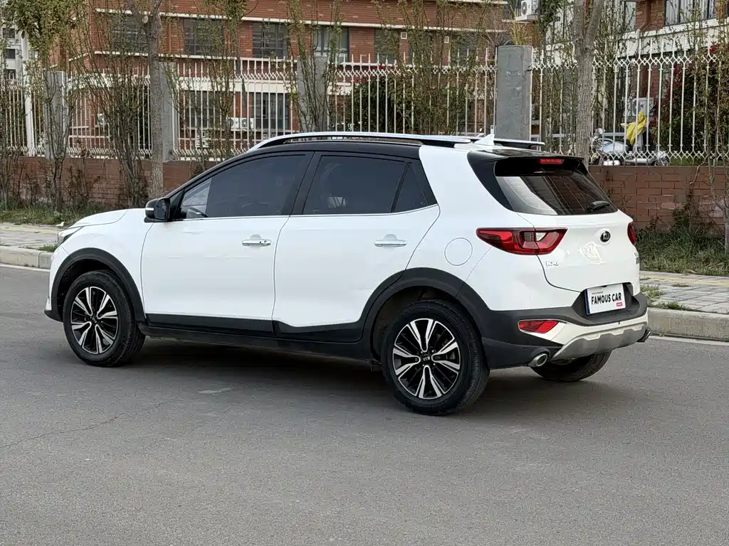 Yipao 2019 1.4L automatic sports version National VI купить на сайте DeffCars