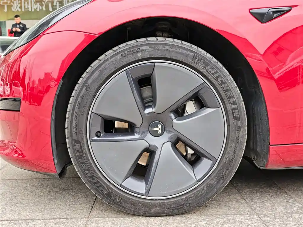 Model 3 2022 rear-wheel drive version купить на сайте DeffCars