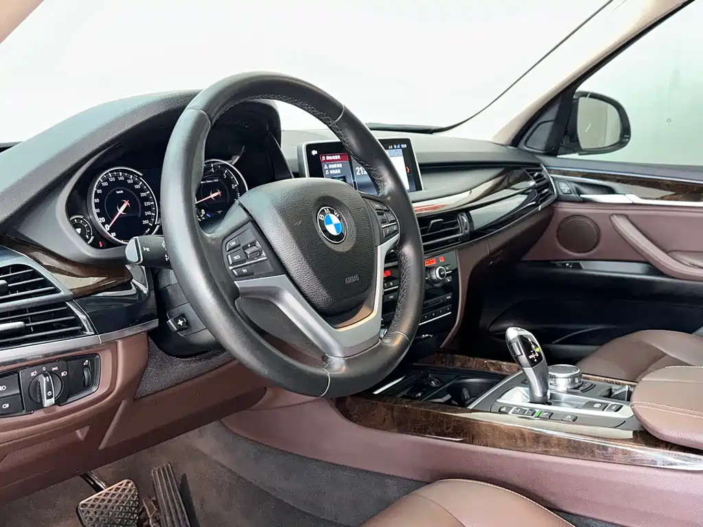 BMW X5 imported 2017 xDrive28i купить на сайте DeffCars