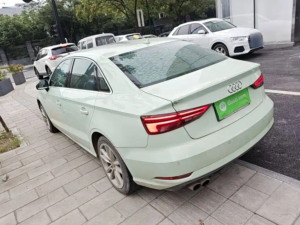 Audi A3 2018 30th Anniversary Limousine 35 TFSI Enterprising купить на сайте DeffCars