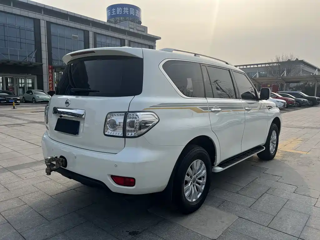Patrol 2018 4.0L LinkedIn model купить на сайте DeffCars