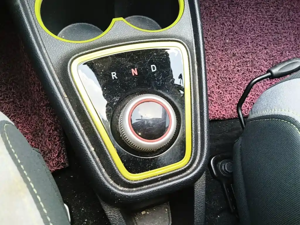 Huaxianzi 2021 150km aggressive model купить на сайте DeffCars