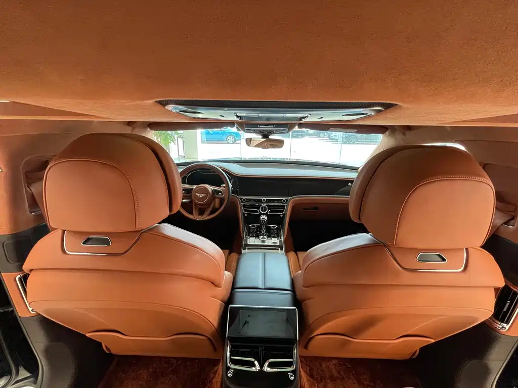 Flying Spur 2024 4.0T V8 Standard Edition купить на сайте DeffCars