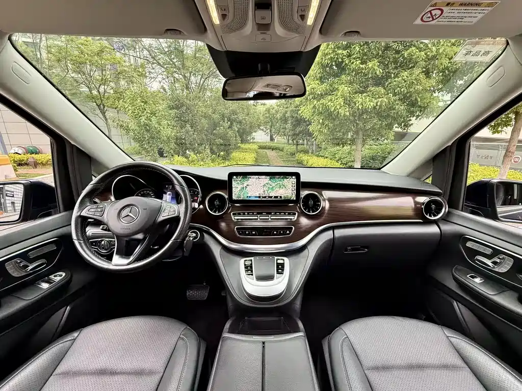 Mercedes-Benz V-Class 2021 V 260 Pilot Edition купить на сайте DeffCars