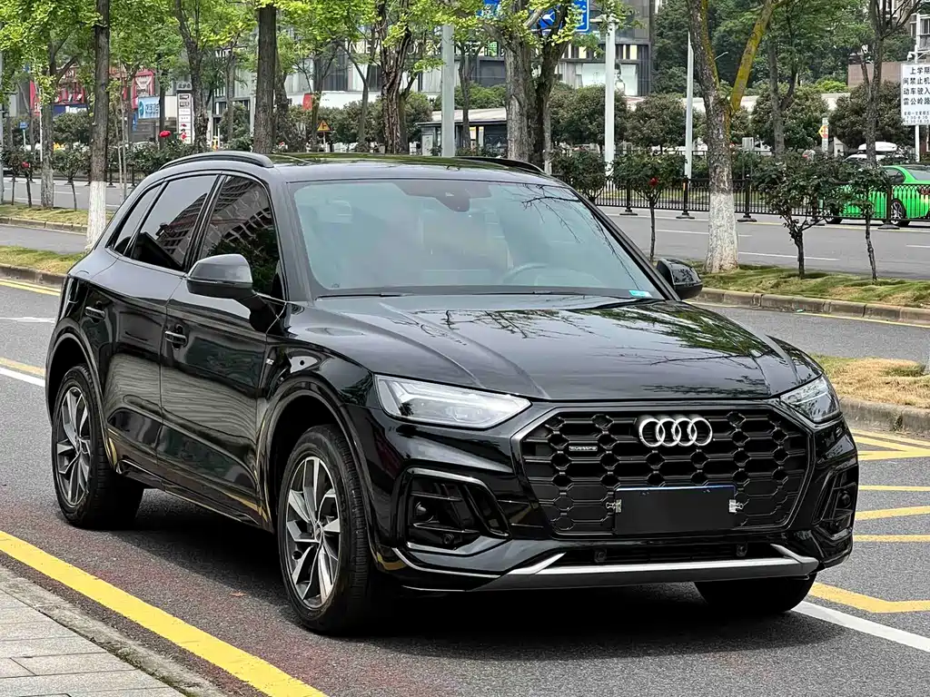 Audi Q5L 2023 40T luxury and dynamic model купить на сайте DeffCars
