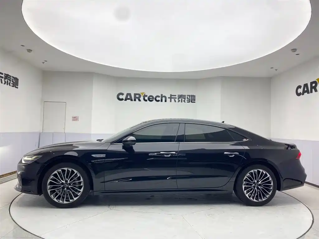 Audi A7L 2024 45 TFSI luxury model купить на сайте DeffCars