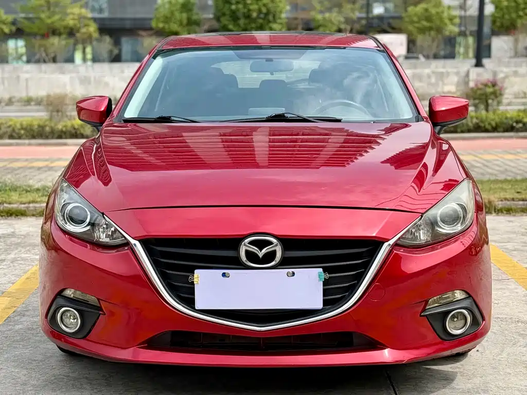 Mazda3 Angkesela 2014 hatchback 1.5L automatic luxury model купить на сайте DeffCars