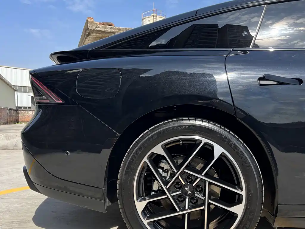 Xpeng P7+ 2024 Long Battery Life Max купить на сайте DeffCars