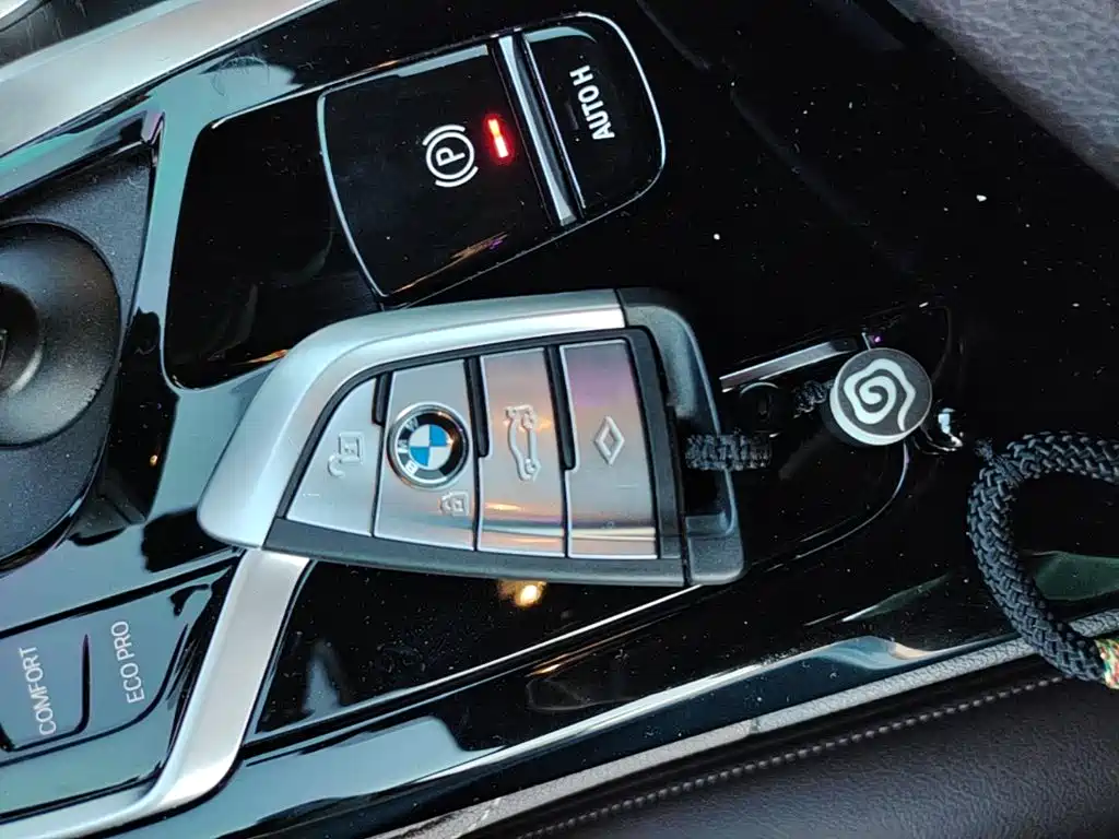 BMW 5 Series 2023 530Li Leading M Sport Kit купить на сайте DeffCars