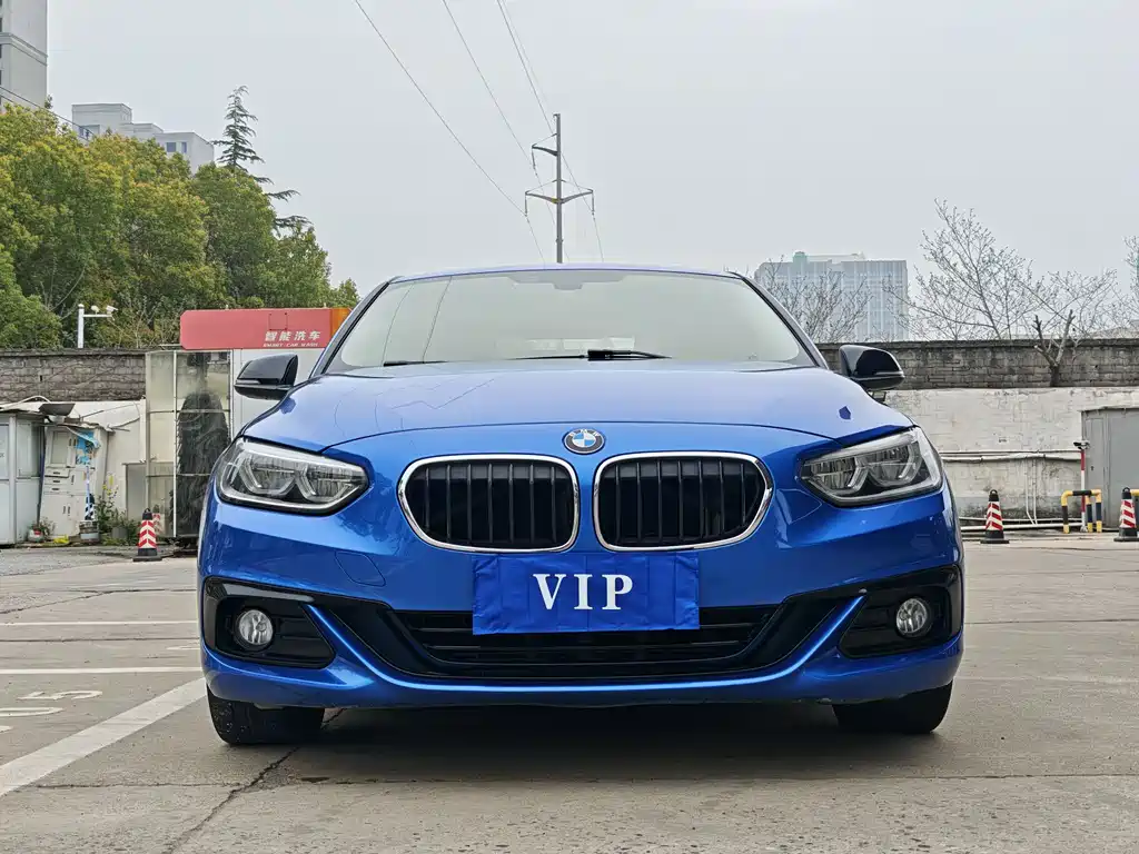 BMW 1 Series 2018 118i Sports купить на сайте DeffCars