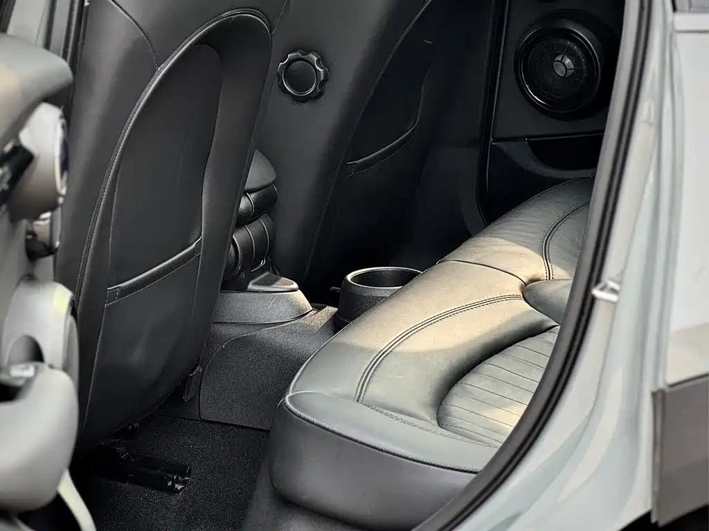 MINI 2022 2.0T COOPER S Artist Five-Door Edition купить на сайте DeffCars