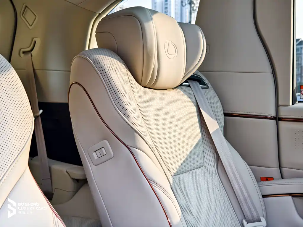 Lexus LM 2025 350h seven-seat elegant version купить на сайте DeffCars