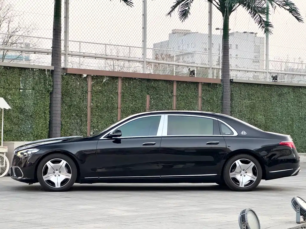 Maybach S-Class 2025 S 480 4MATIC купить на сайте DeffCars