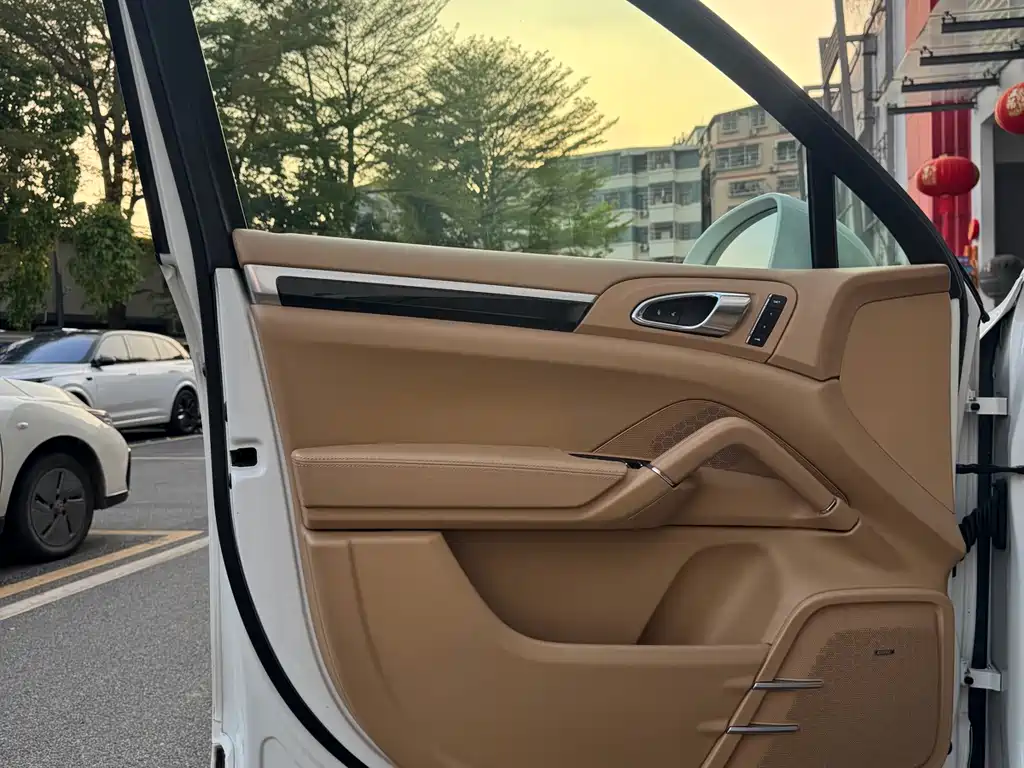 Cayenne 2016 Cayenne S 3.6T купить на сайте DeffCars