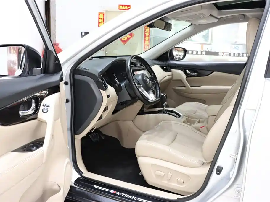 X-Trail 2019 2.0L CVT Intelligent Comfort Edition 2WD купить на сайте DeffCars