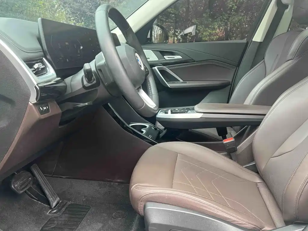 BMW X1 2024 sDrive25Li X Design Package купить на сайте DeffCars