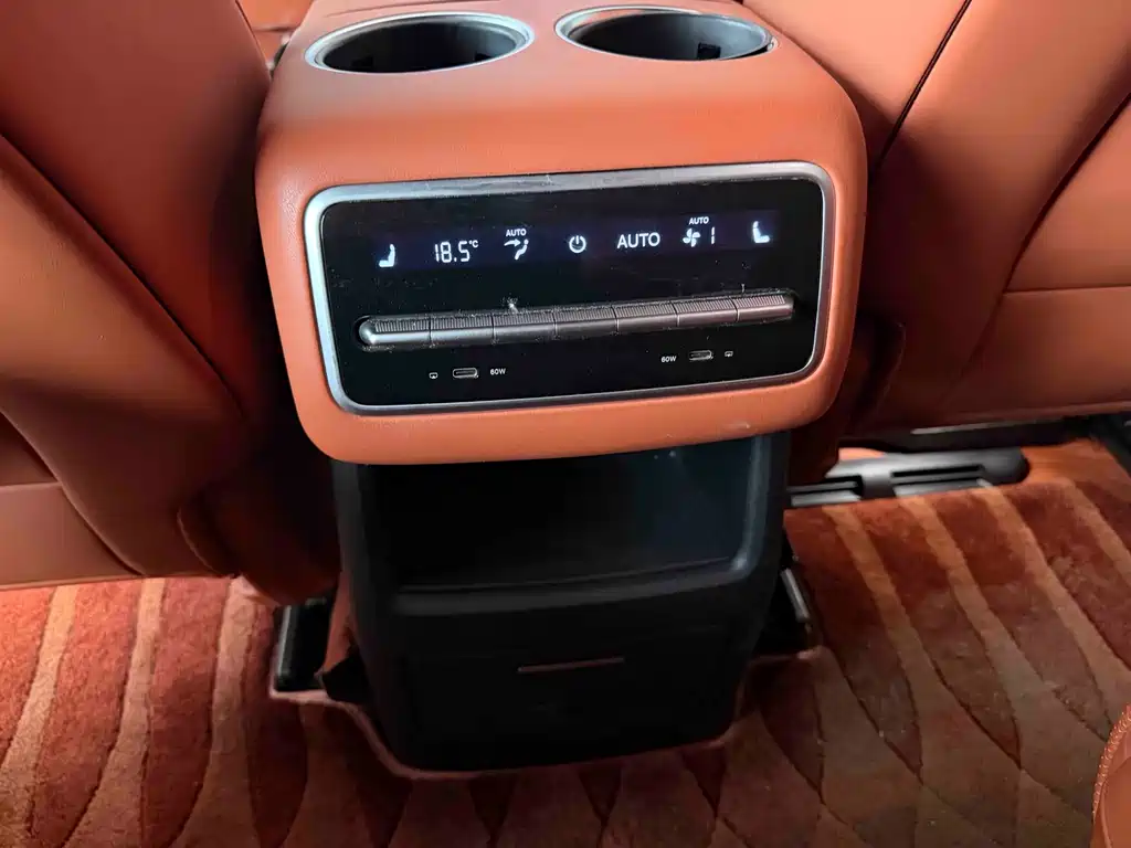 Ideal L8 2023 Pro купить на сайте DeffCars
