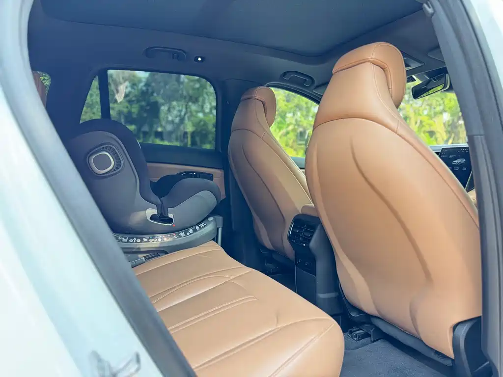 NIO ES6 2020 420KM Sports Edition купить на сайте DeffCars