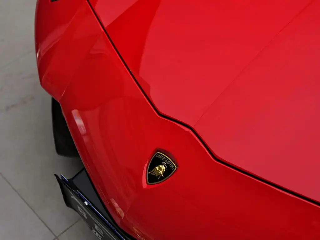 Aventador 2017 Aventador S купить на сайте DeffCars