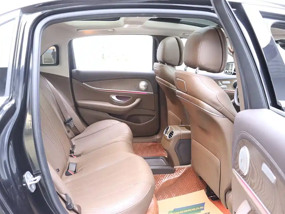 Mercedes-Benz E-Class 2018 facelift E 200 L купить на сайте DeffCars