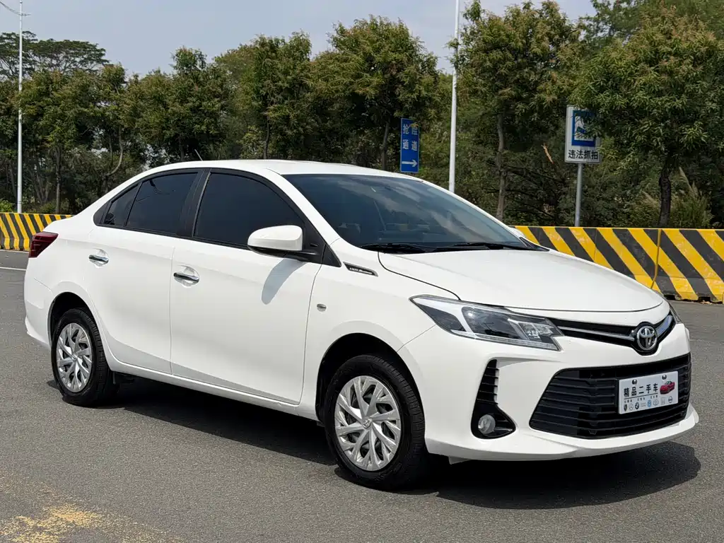 Vios 2022 1.5L 20th Anniversary Edition купить на сайте DeffCars