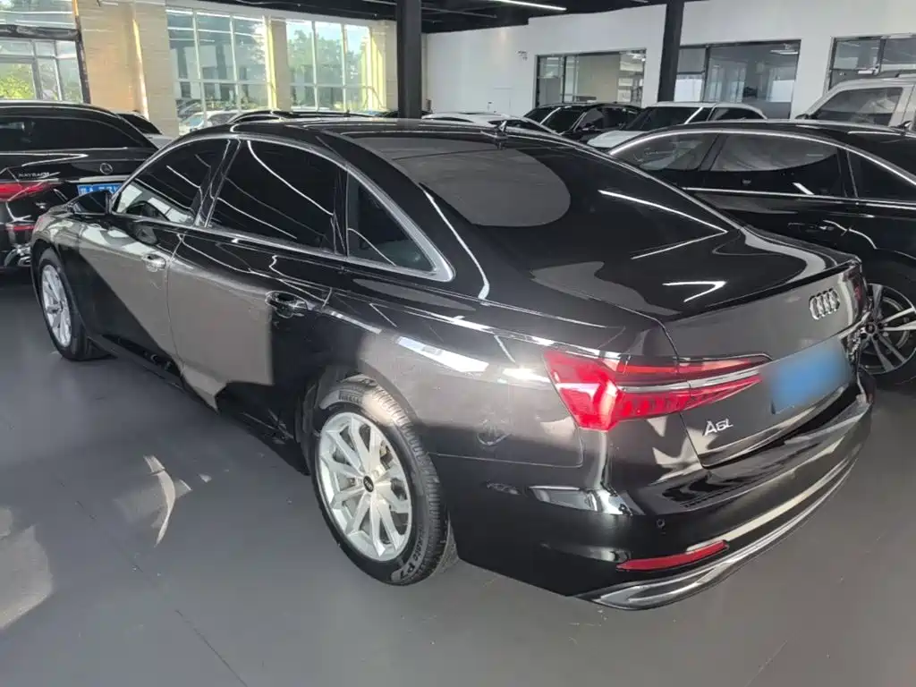 Audi A6L 2023 40 TFSI luxury and elegant model купить на сайте DeffCars