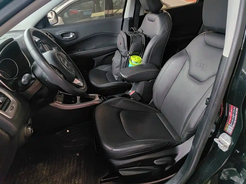 Compass 2017 200T Automatic Home Edition купить на сайте DeffCars