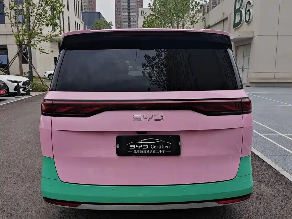 Summer 2025 DM-i 1.5T 180km Excellent Type купить на сайте DeffCars