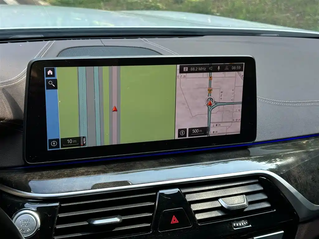 BMW 5 Series 2022 525Li M Sports Package купить на сайте DeffCars