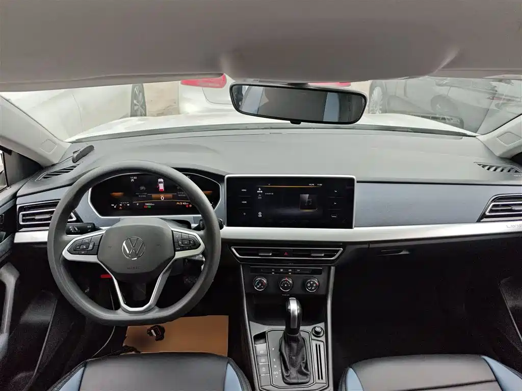 Lavida 2023 facelift 1.5L automatic Deyi version купить на сайте DeffCars