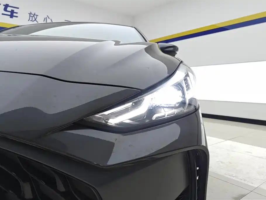 MG5 2023 180DVVT CVT Deluxe Edition купить на сайте DeffCars
