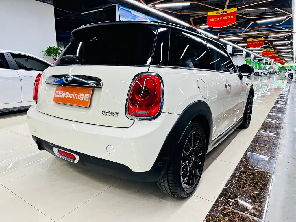 MINI 2016 1.5T COOPER купить на сайте DeffCars