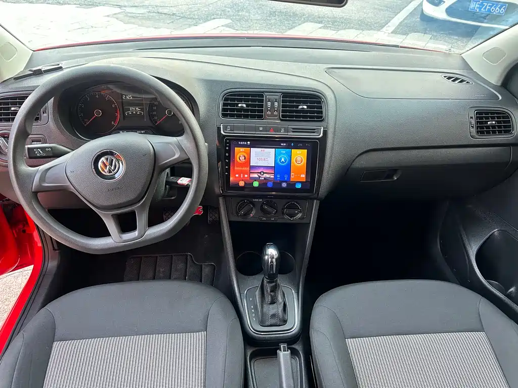 Polo 2018 1.5L automatic safe driving model купить на сайте DeffCars
