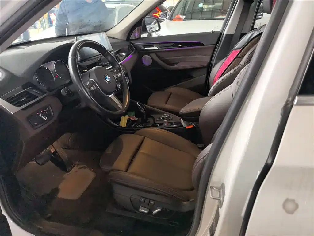 BMW X1 2021 facelift sDrive20Li exclusive model купить на сайте DeffCars