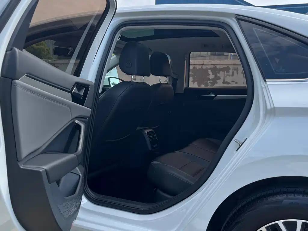 Sagitar 2019 280TSI DSG comfort model National VI купить на сайте DeffCars