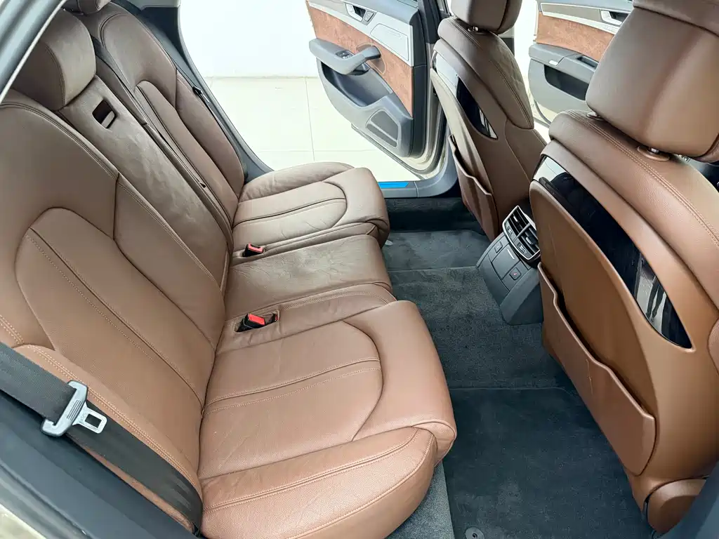 Audi A8 2013 A8L 45 TFSI quattro comfort type купить на сайте DeffCars
