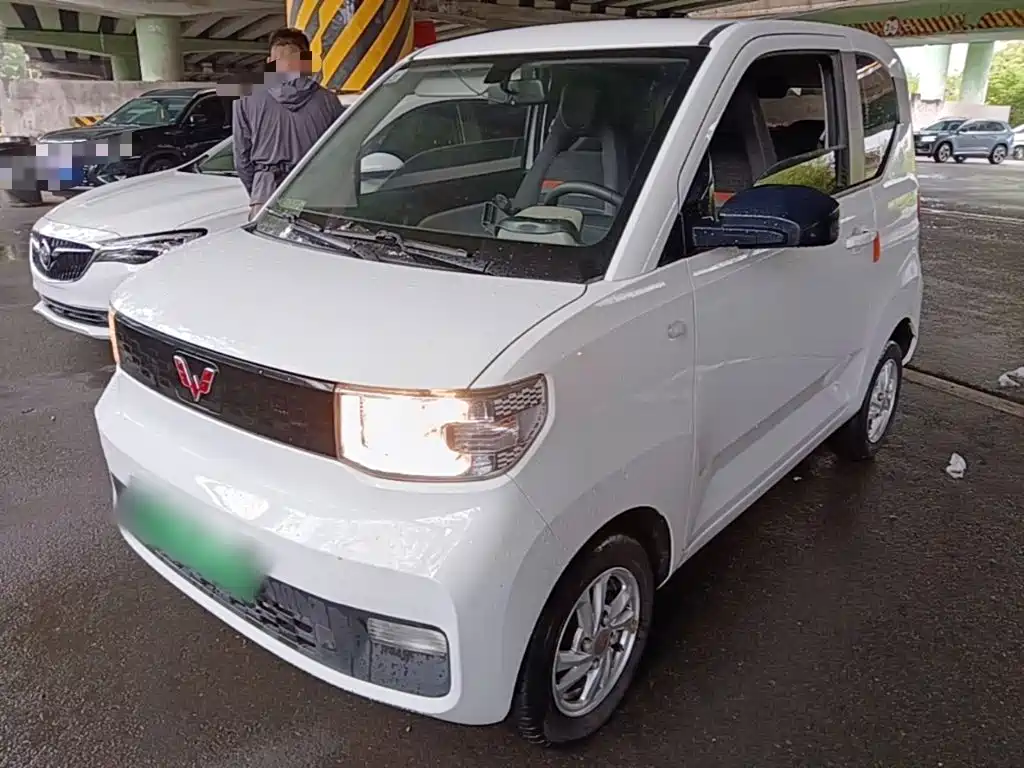 Hongguang MINIEV 2020 Free Model Lithium Iron Phosphate купить на сайте DeffCars