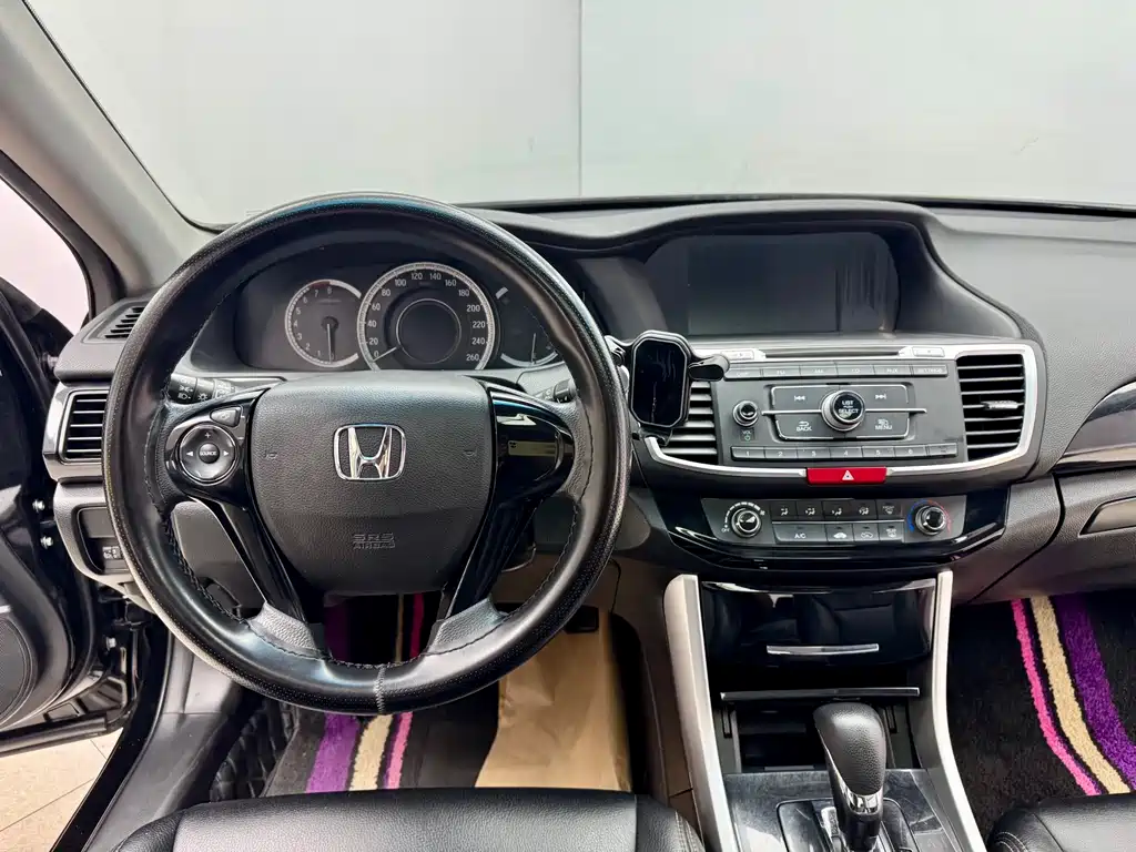 Accord 2016 2.0L Comfort Edition купить на сайте DeffCars