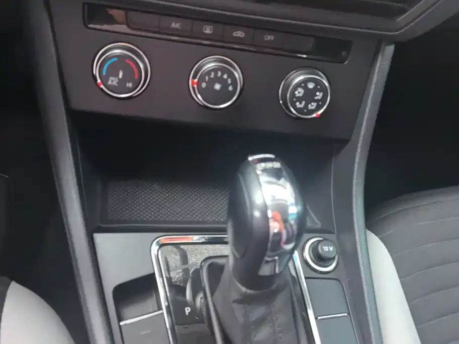Bora 2023 200TSI DSG Changxing Edition купить на сайте DeffCars
