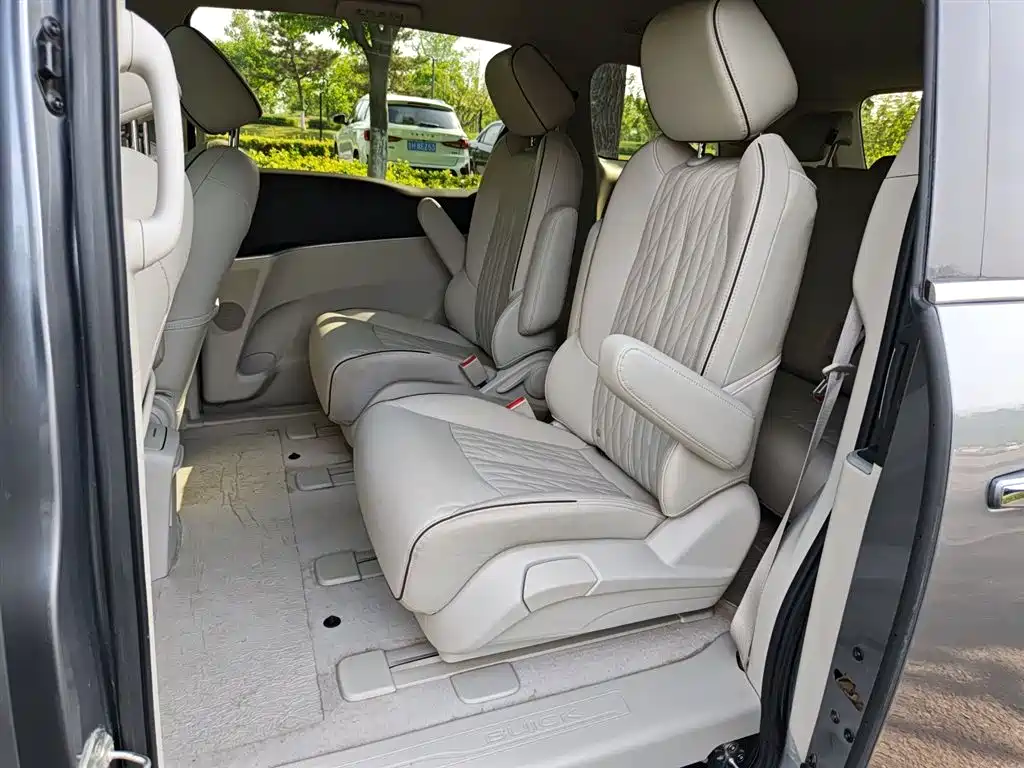Buick GL8 2021 Land Business Class 652T Luxury купить на сайте DeffCars