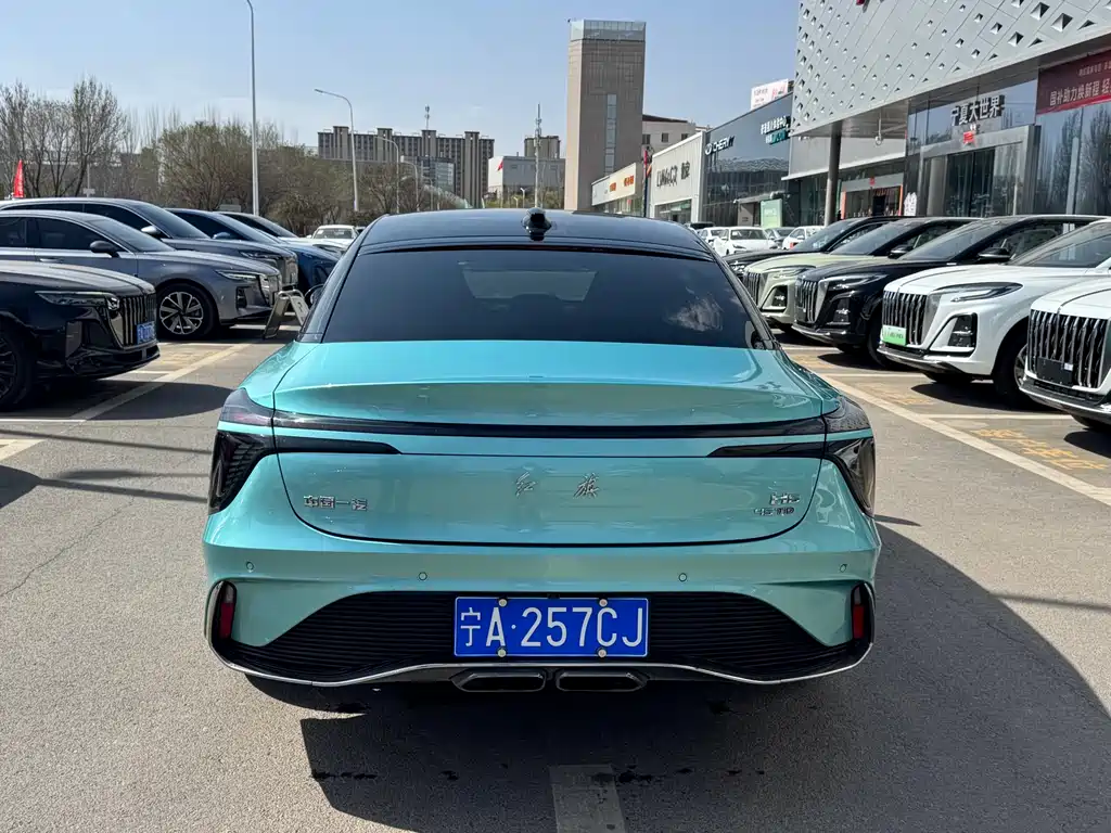 Hongqi H6 2023 2.0T Ultimate Edition купить на сайте DeffCars
