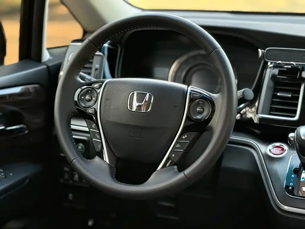 Alison 2016 2.4L Deluxe Edition купить на сайте DeffCars