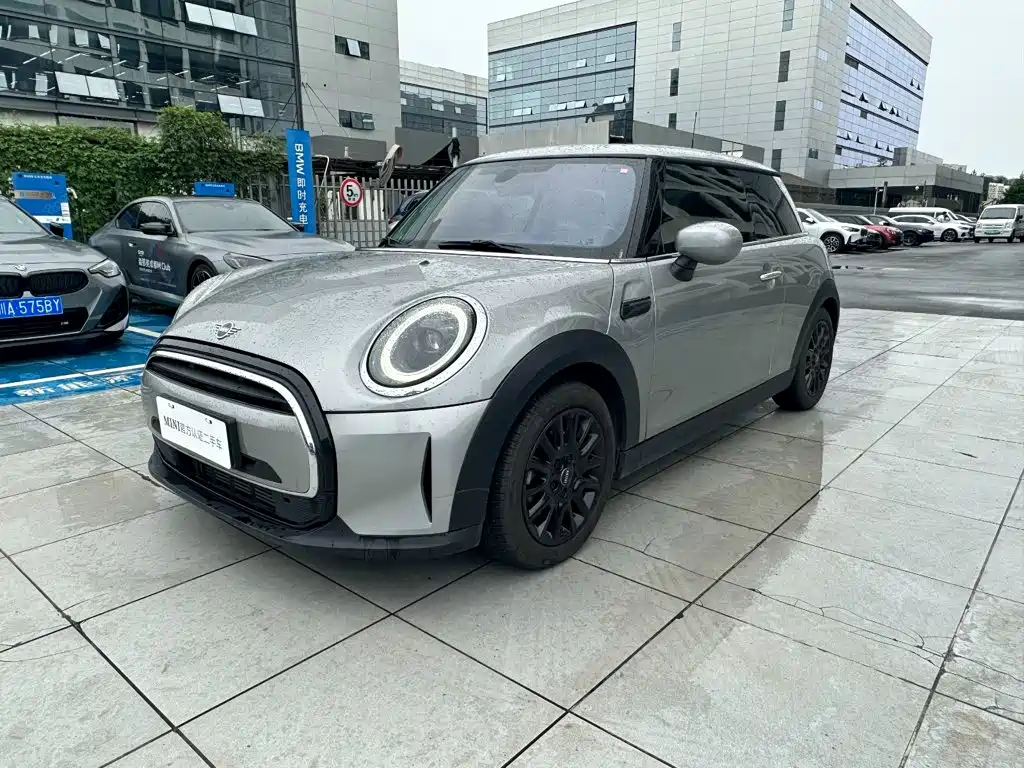 Mini 2023 1.5T one купить на сайте DeffCars