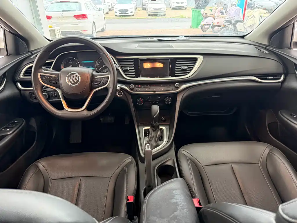 Yinglang 2021 model model 1.5L automatic elite model купить на сайте DeffCars