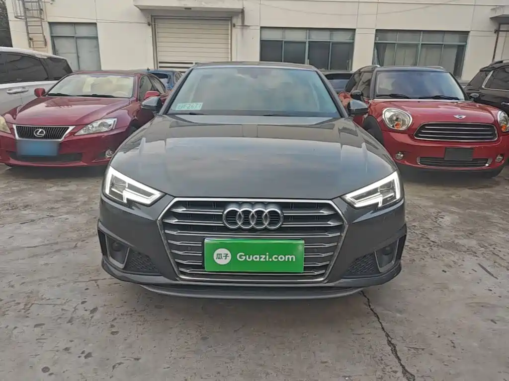 Audi A4L 2019 40 TFSI Fashion Type National VI купить на сайте DeffCars