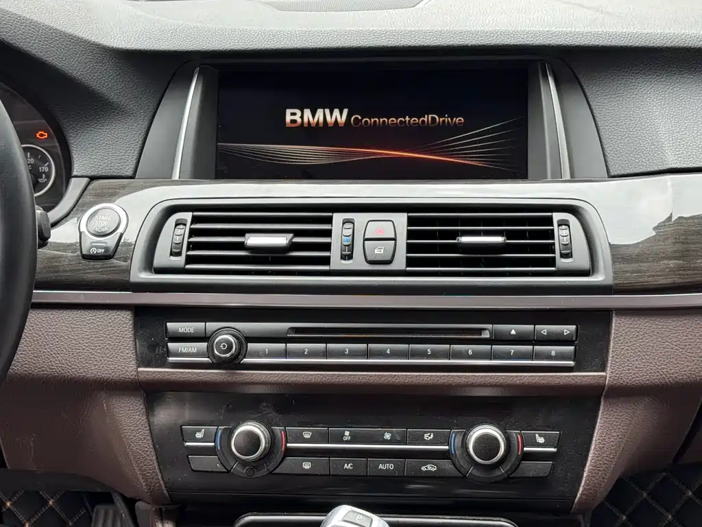 BMW 5 Series 2014 525Li Luxury Design Package купить на сайте DeffCars