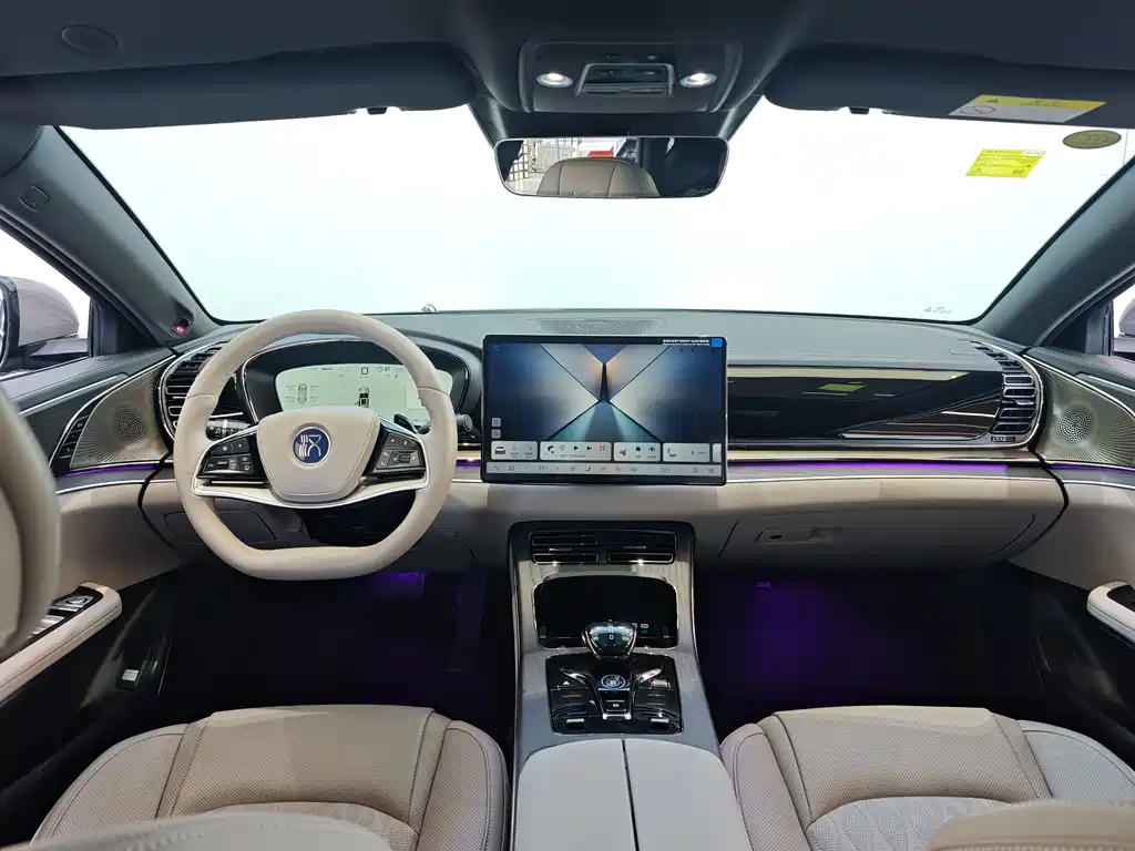 Han 2025 DM-i smart driving version 125KM lidar flagship model купить на сайте DeffCars