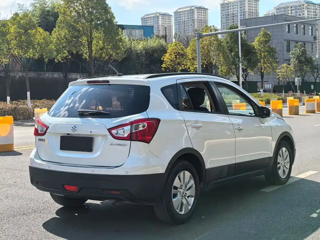 Fengyu 2015 1.6L CVT two-wheel drive aggressive model купить на сайте DeffCars